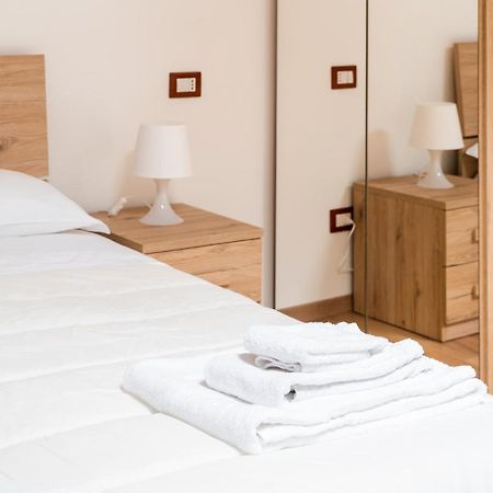 Historic Center New Apartment - Catania Stays ภายนอก รูปภาพ
